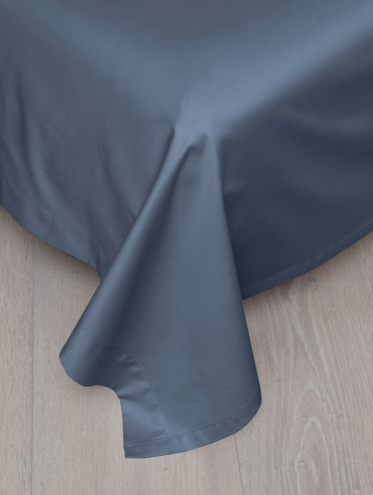 Slätt lakan satin blå
